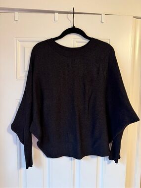 Women's Charcoal Gray Ribbed Crewneck Sweater